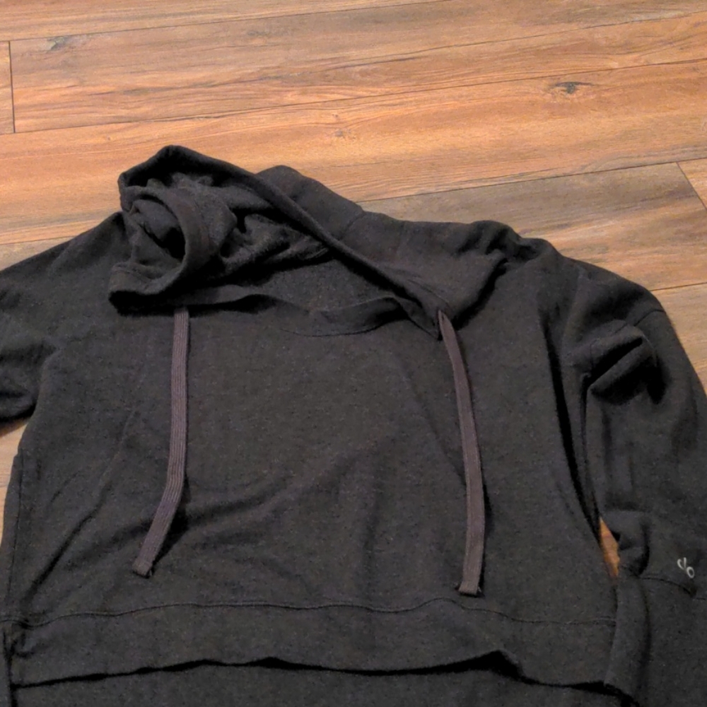 Alo yoga charcoal fleece lined hoodie